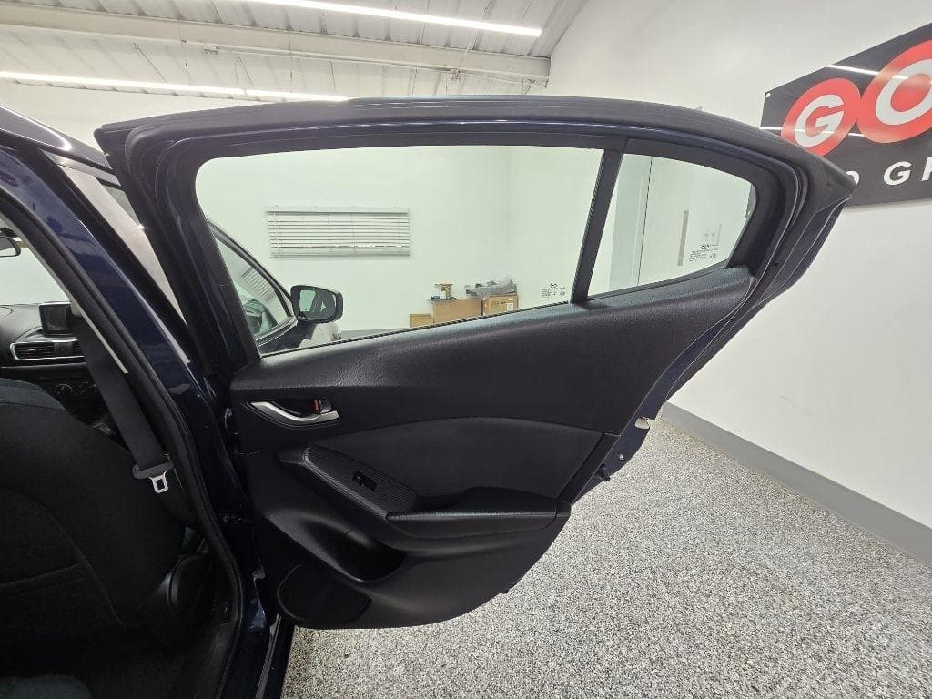 2016 MAZDA MAZDA3 - Image 25