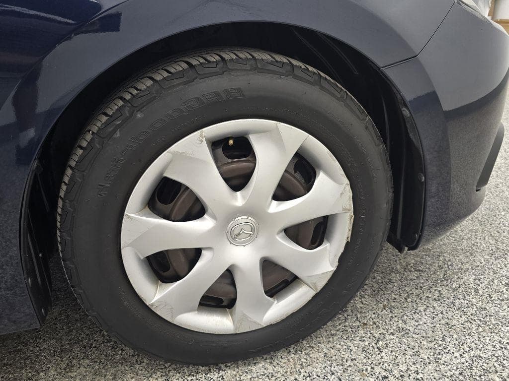 2016 MAZDA MAZDA3 - Image 30