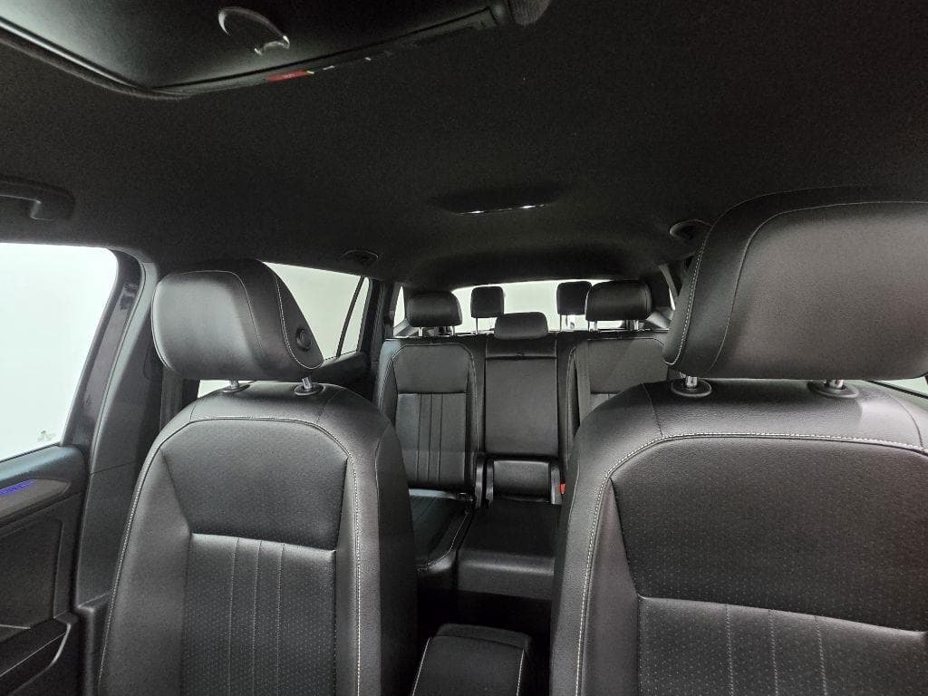 2022 VOLKSWAGEN Tiguan - Image 15