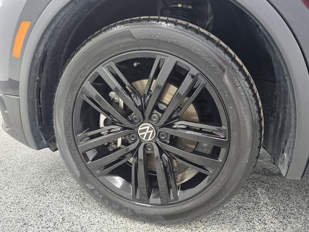 2022 VOLKSWAGEN Tiguan - Image 38