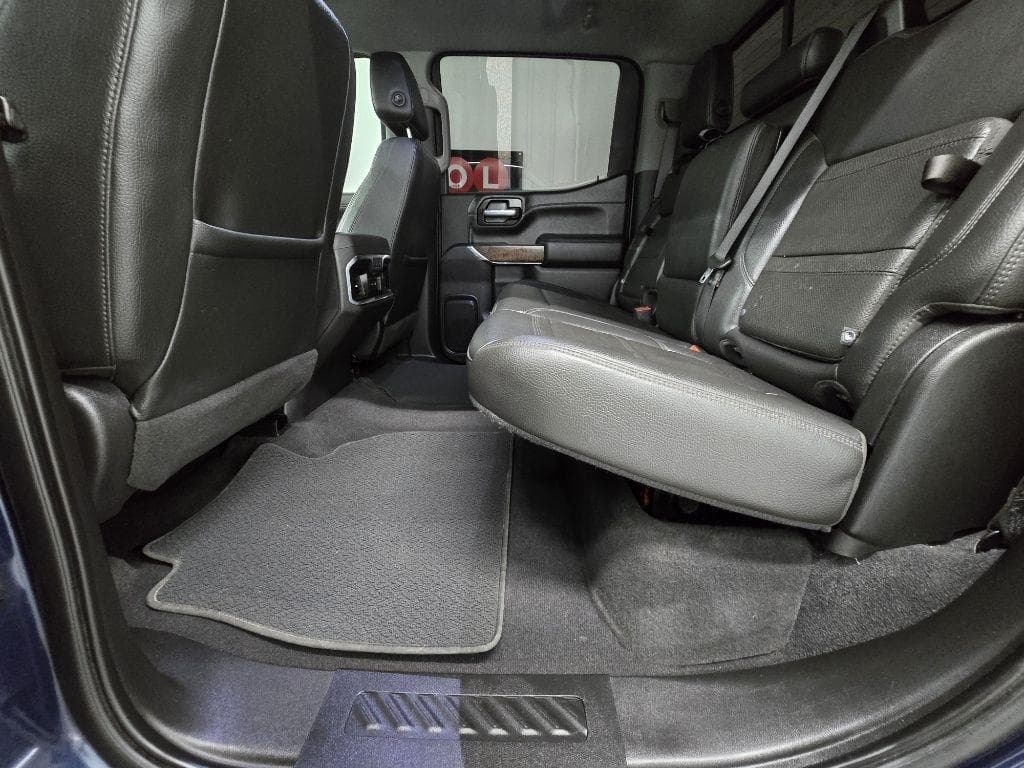 2020 GMC Sierra - Image 16