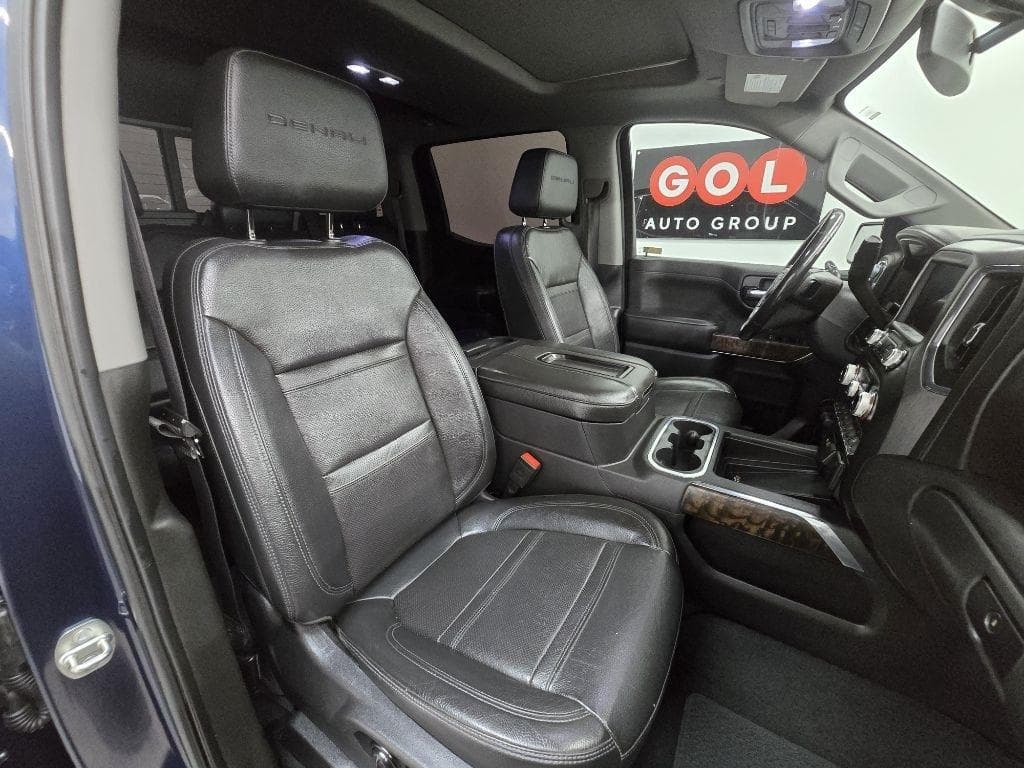 2020 GMC Sierra - Image 25