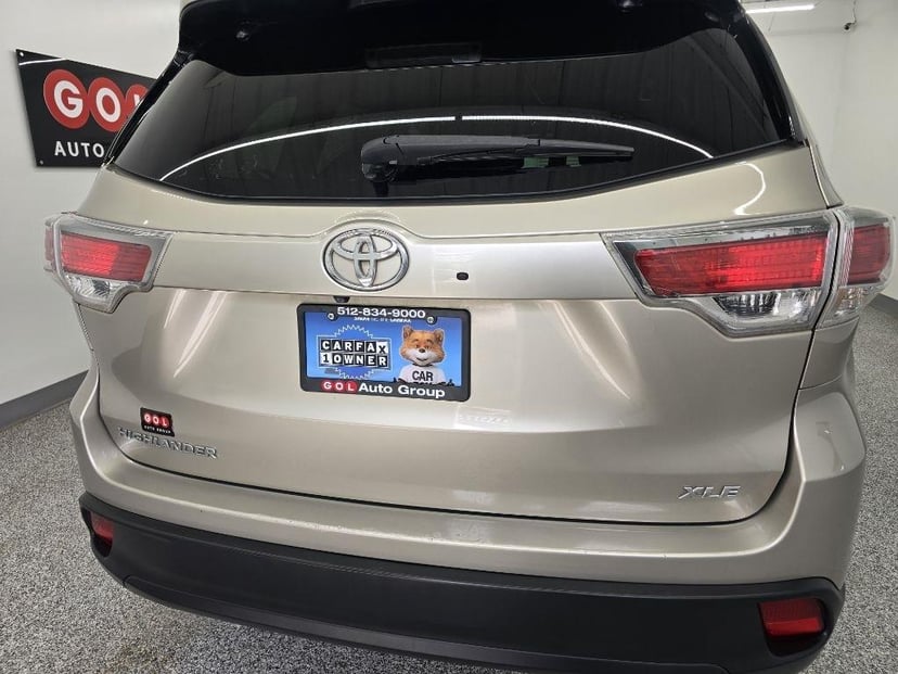 2015 TOYOTA Highlander - Image 7