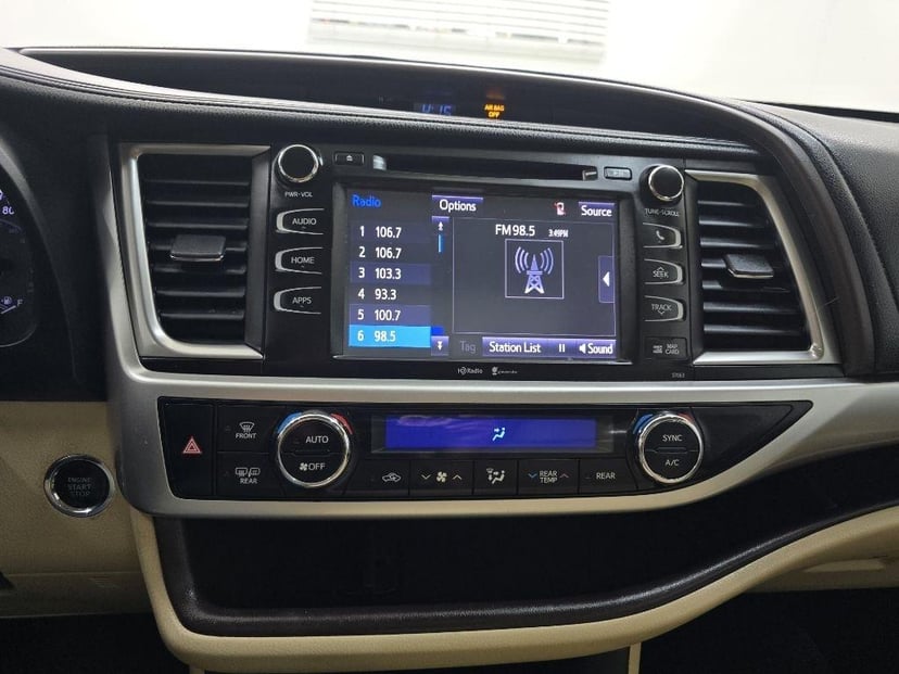 2015 TOYOTA Highlander - Image 24