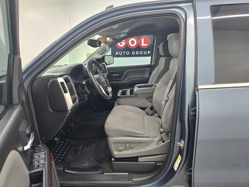 2014 GMC Sierra - Image 13