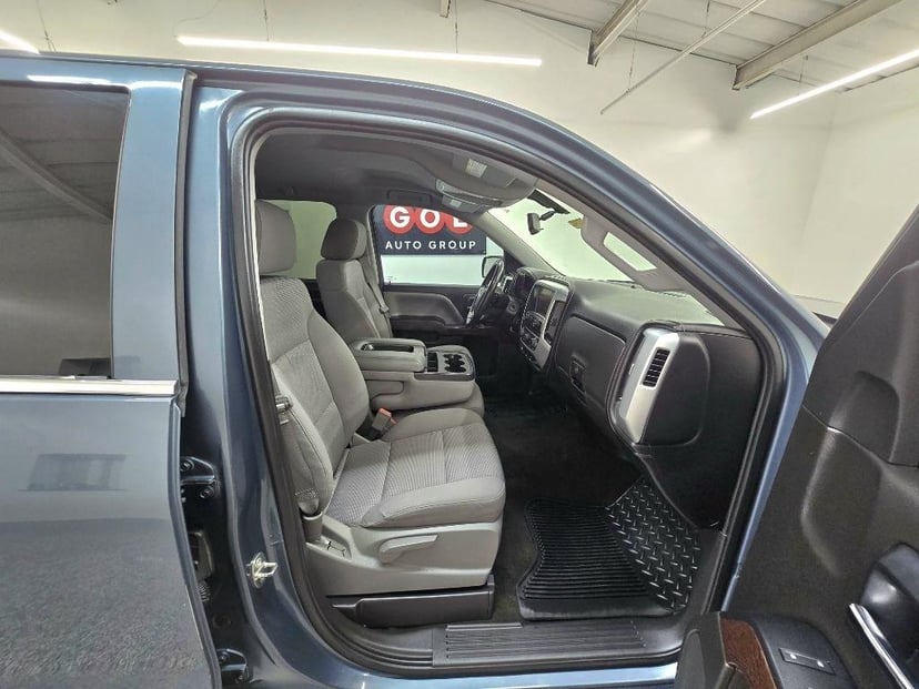 2014 GMC Sierra - Image 22