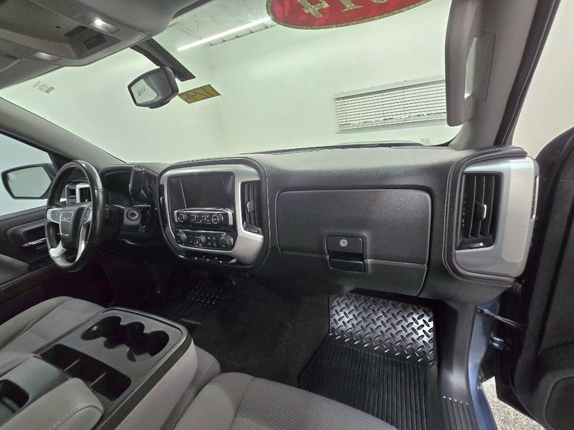 2014 GMC Sierra - Image 23