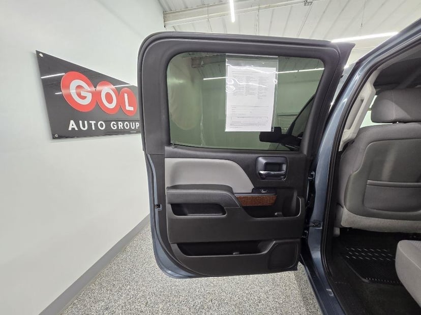 2014 GMC Sierra - Image 29