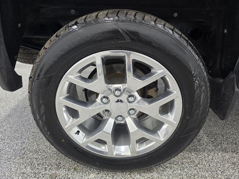 2014 GMC Sierra - Image 33