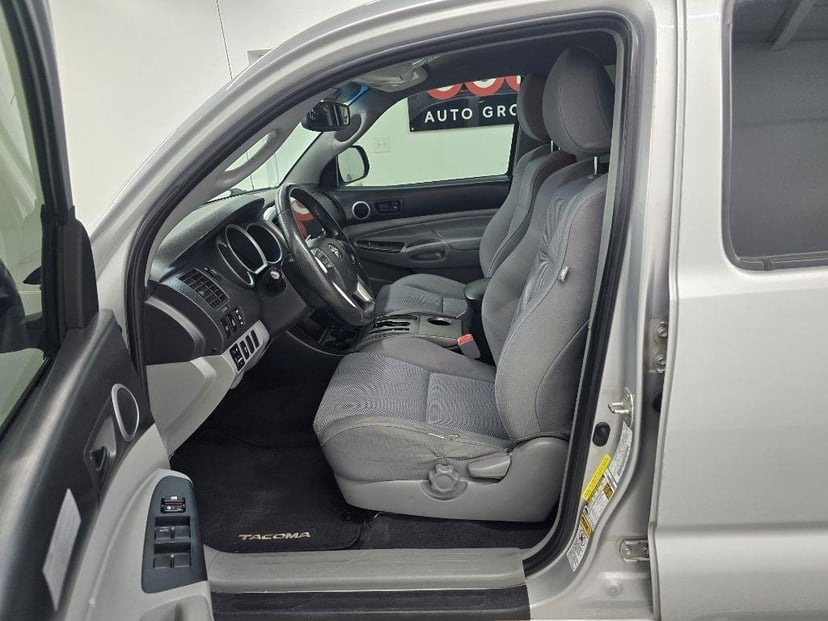 2012 TOYOTA Tacoma - Image 15