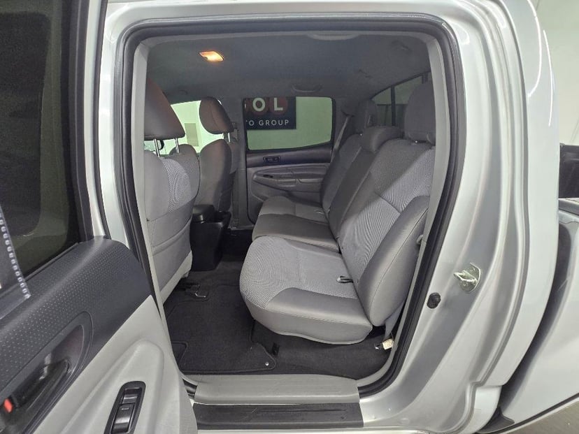 2012 TOYOTA Tacoma - Image 20