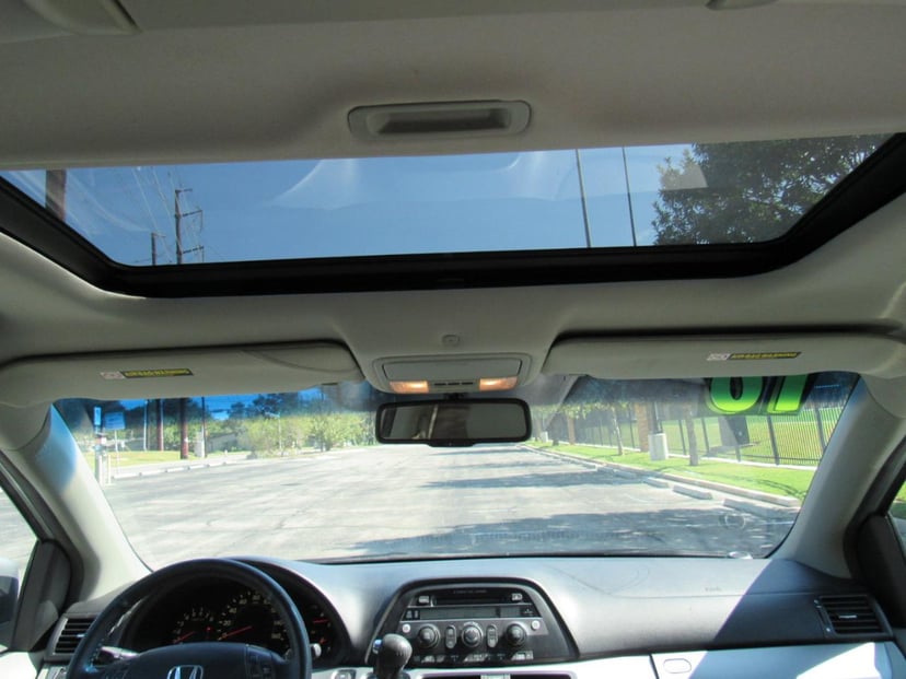 2010 HONDA Odyssey - Image 17