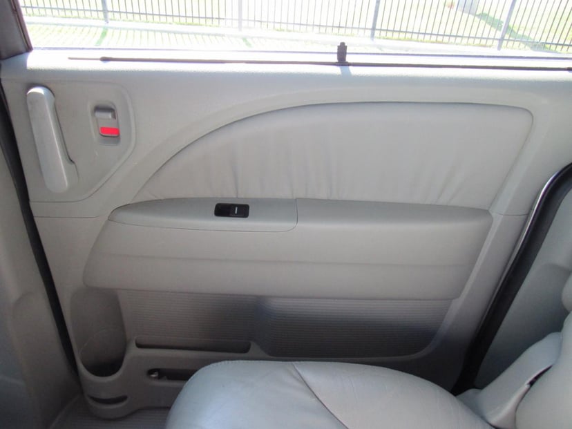 2010 HONDA Odyssey - Image 19