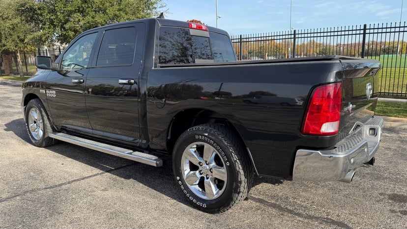2017 RAM 1500 - Image 7