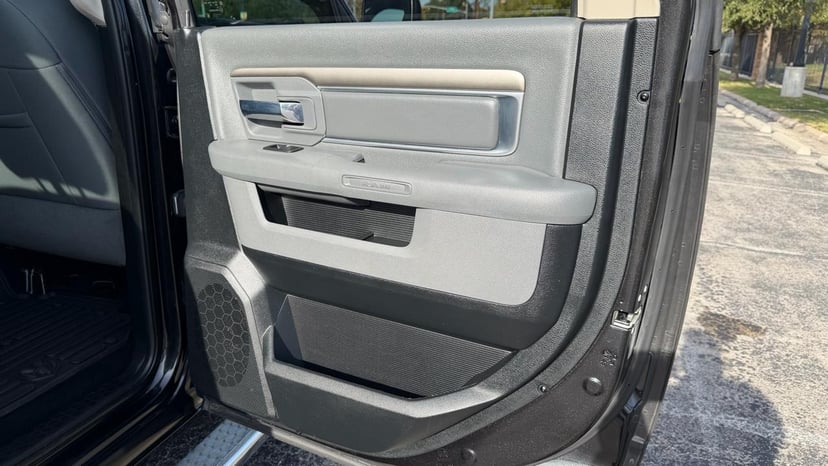 2017 RAM 1500 - Image 11