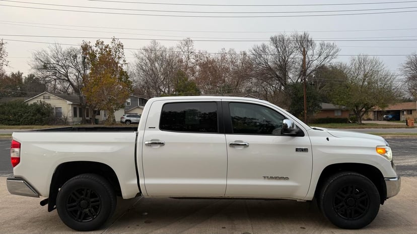 2016 TOYOTA Tundra - Image 4