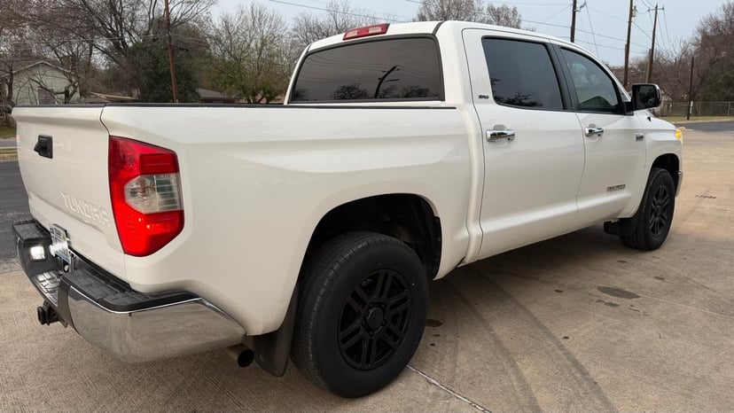 2016 TOYOTA Tundra - Image 5