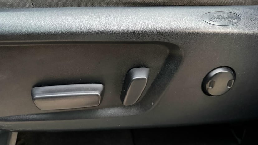 2016 TOYOTA Tundra - Image 28