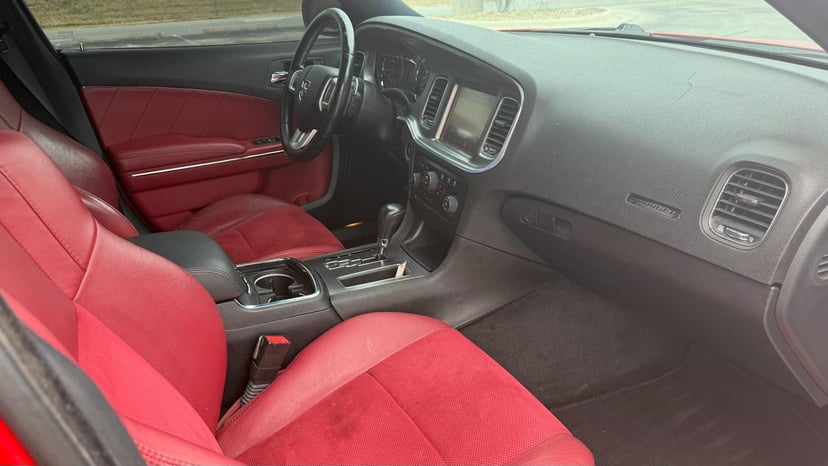 2014 DODGE Charger - Image 13