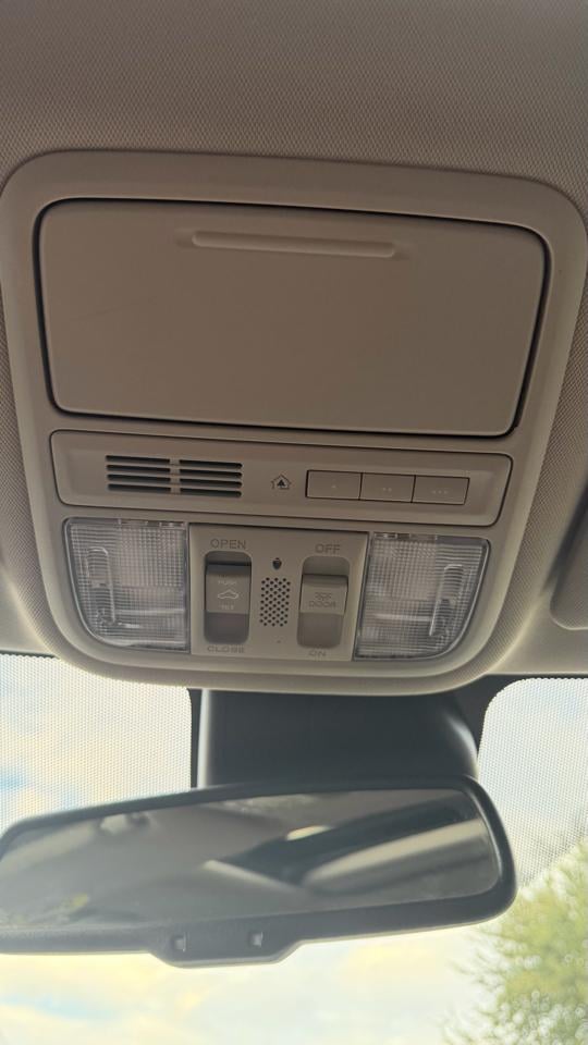 2014 HONDA Odyssey - Image 31