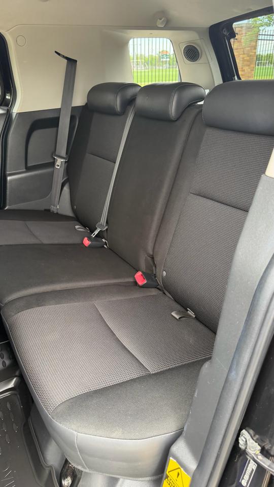 2007 TOYOTA FJ - Image 33
