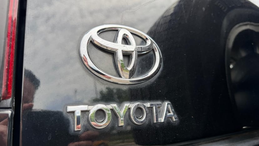 2007 TOYOTA FJ - Image 37