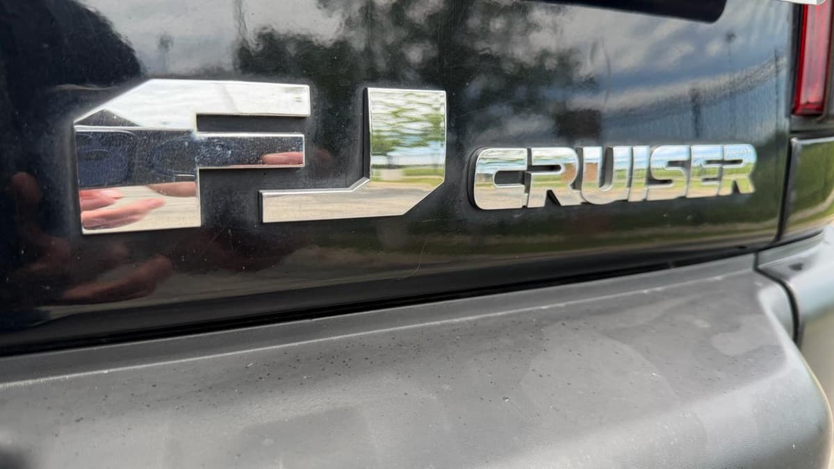 2007 TOYOTA FJ - Image 37