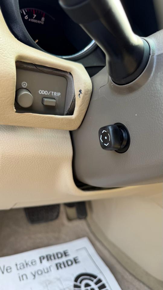 2008 LEXUS RX - Image 24