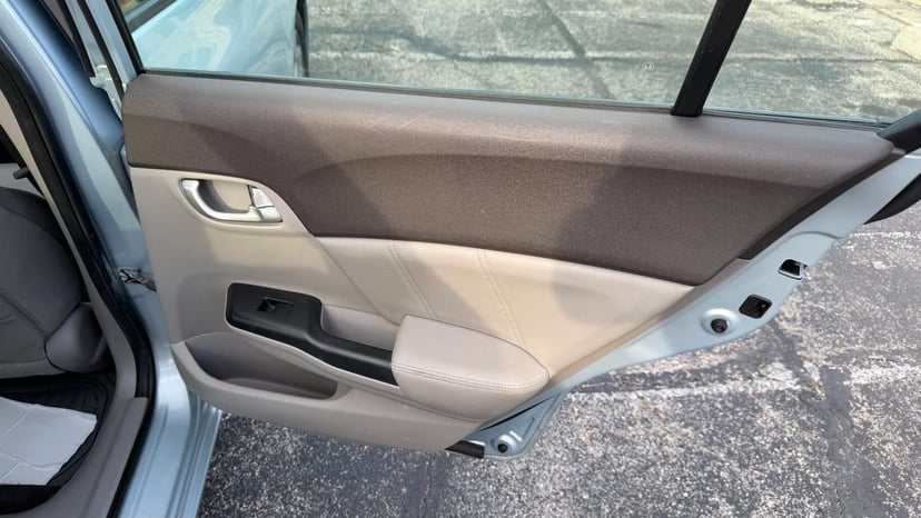 2012 HONDA Civic - Image 11
