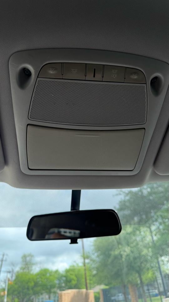 2015 NISSAN Rogue - Image 26