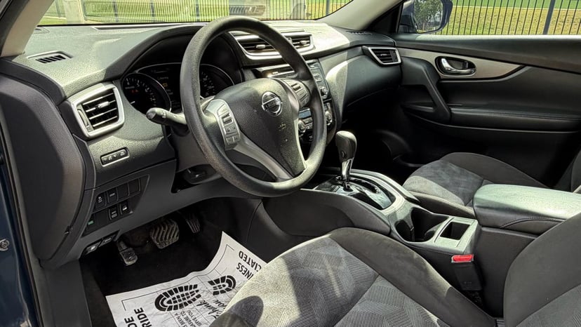 2015 NISSAN Rogue - Image 34