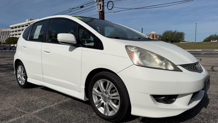 2011 HONDA Fit - Image 3