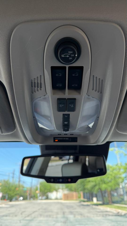 2017 GMC Terrain - Image 22
