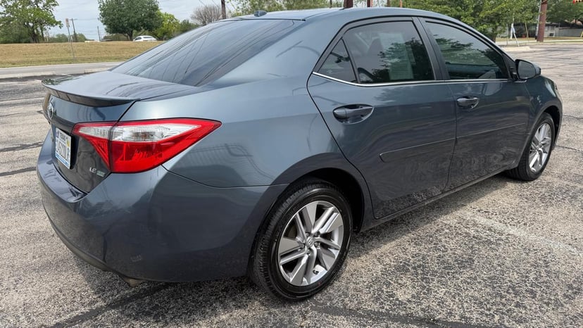 2014 TOYOTA Corolla - Image 5