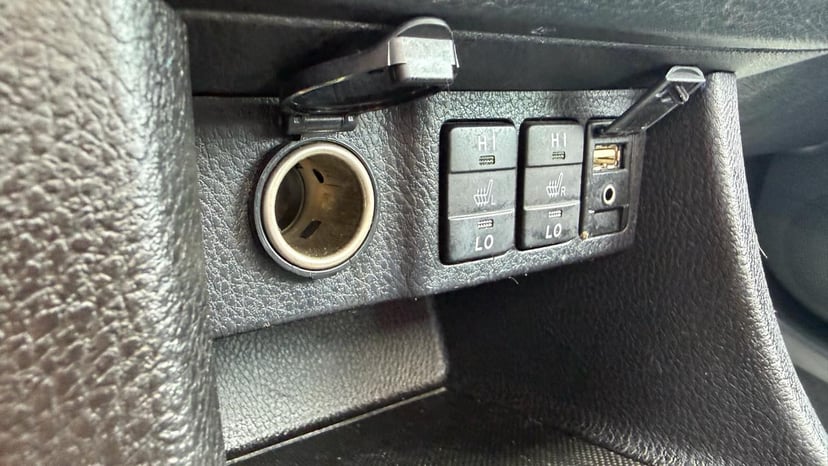 2014 TOYOTA Corolla - Image 27