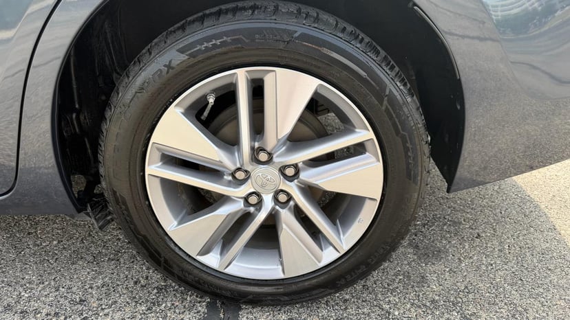 2014 TOYOTA Corolla - Image 33