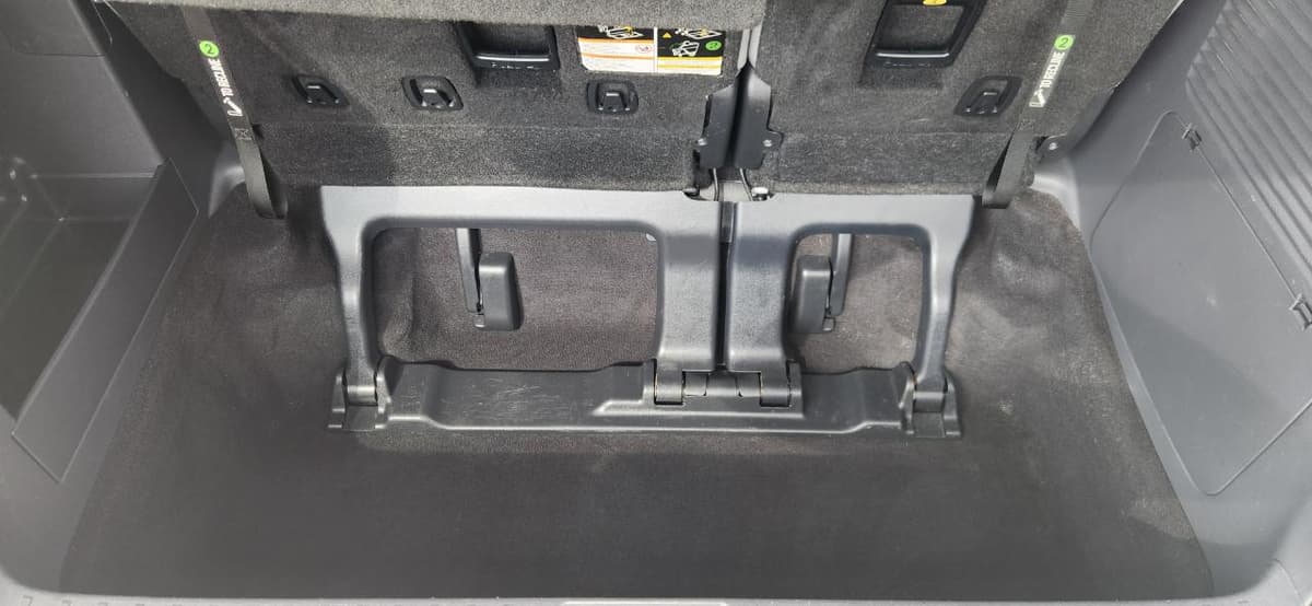 2022 TOYOTA Sienna - Image 9