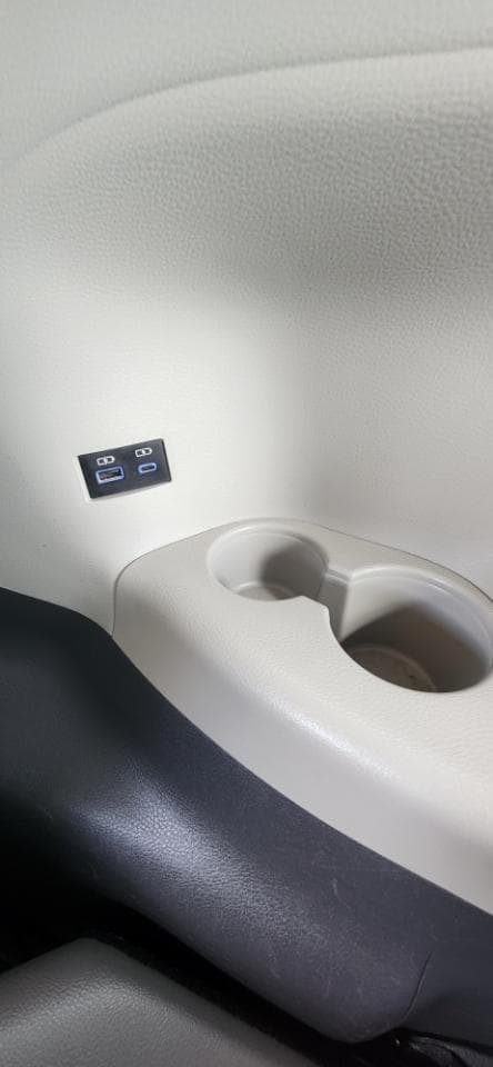 2022 TOYOTA Sienna - Image 18