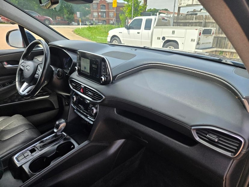 2019 HYUNDAI Santa - Image 23