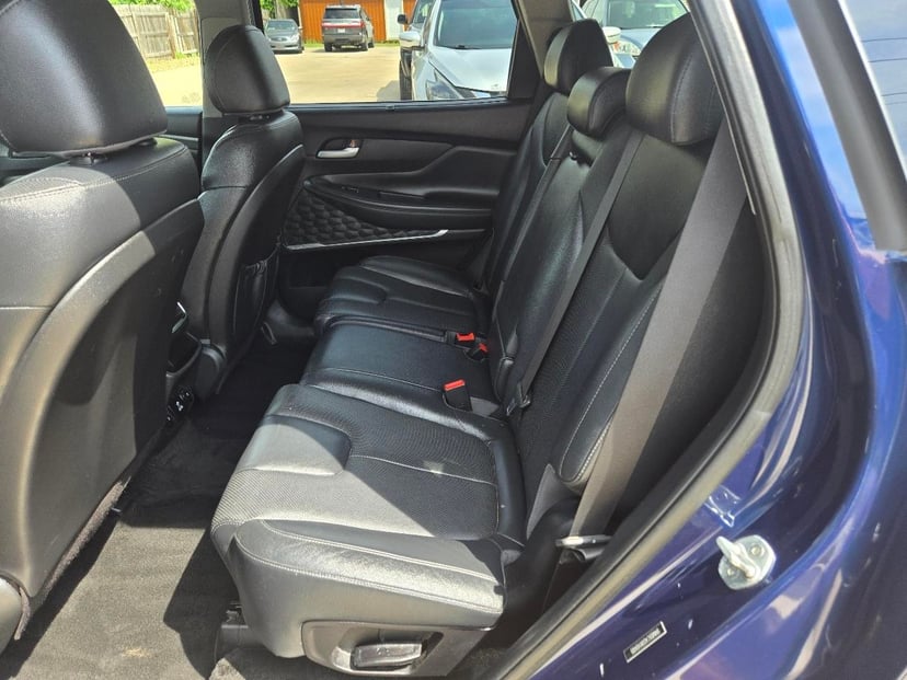 2019 HYUNDAI Santa - Image 18