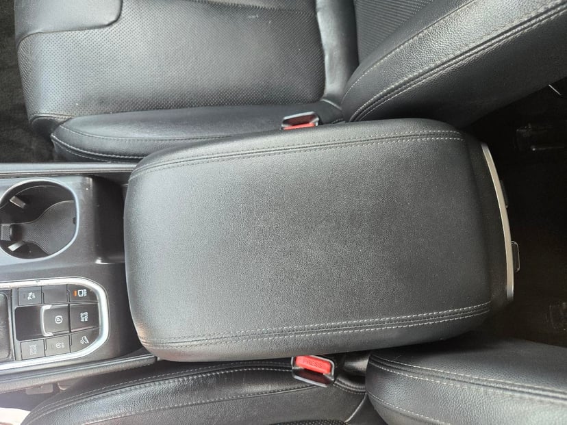 2019 HYUNDAI Santa - Image 15