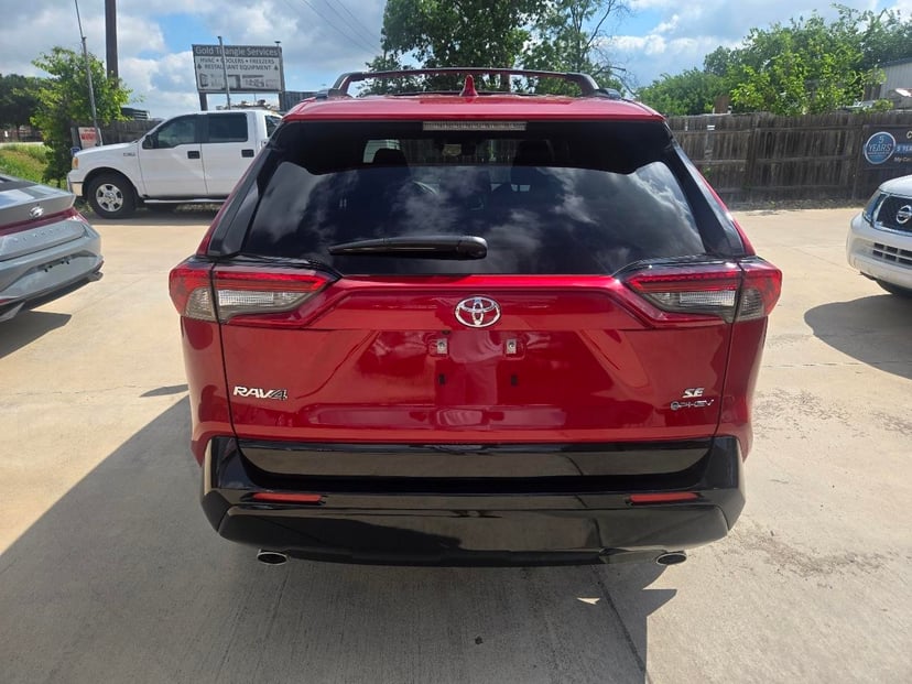 2025 TOYOTA RAV4 - Image 7