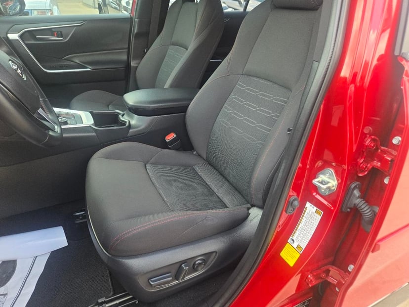 2025 TOYOTA RAV4 - Image 15