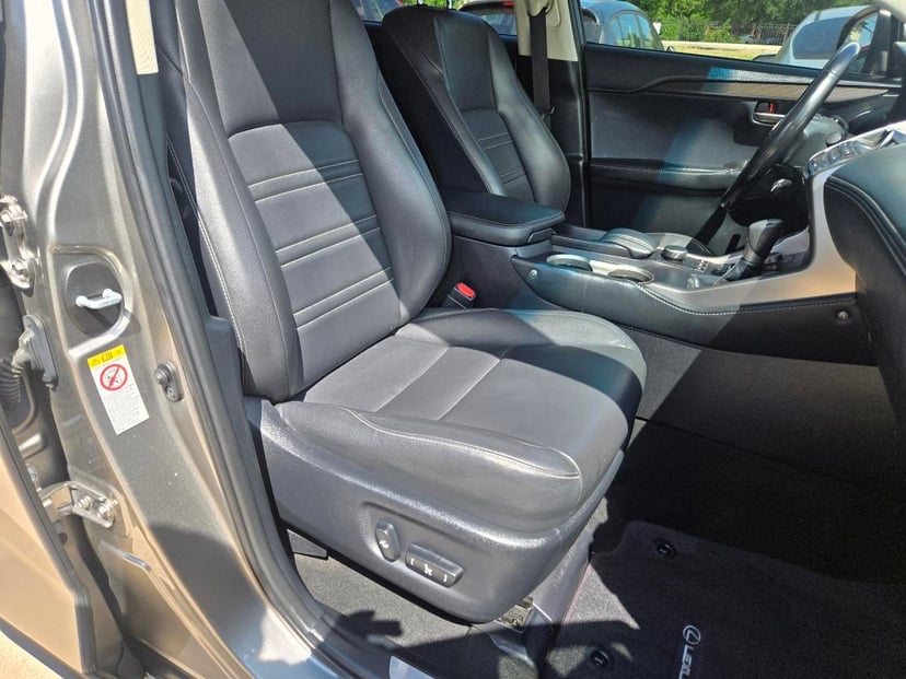 2017 LEXUS NX - Image 15