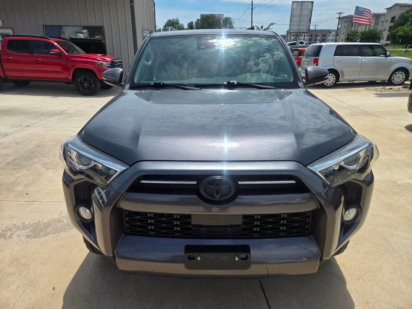 2020 TOYOTA 4Runner - Image 3