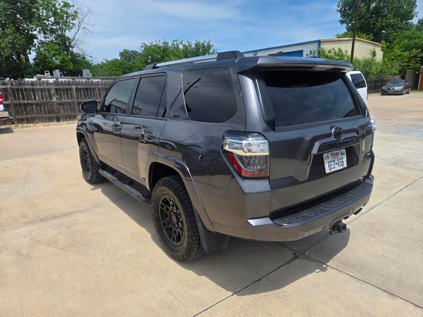 2020 TOYOTA 4Runner - Image 6