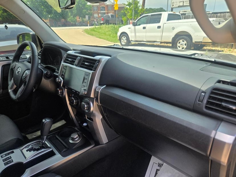 2020 TOYOTA 4Runner - Image 23