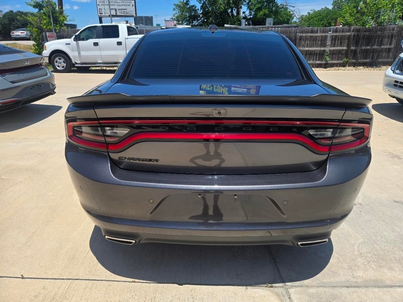 2023 DODGE Charger - Image 6