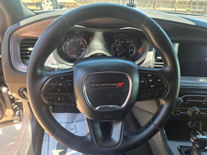 2023 DODGE Charger - Image 13
