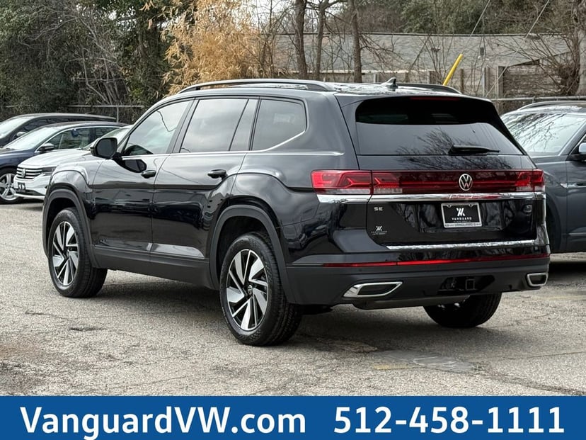 2026 Volkswagen Atlas - Image 2